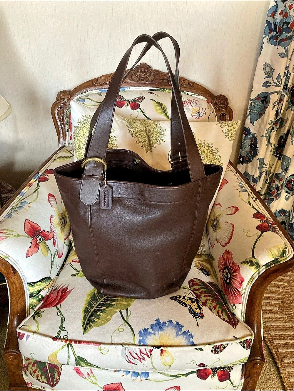 Coach Soho XXL feed sack Tote Leather Tote in Dark Brown